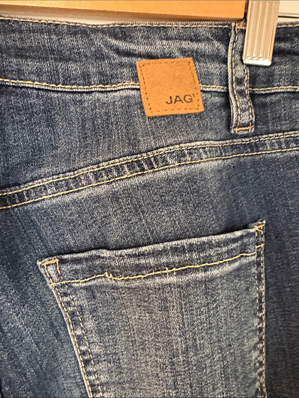 Jag Jeans Dark Blue Skinny Jeans with Orange & White Floral Embroidery - Picture 4 of 7